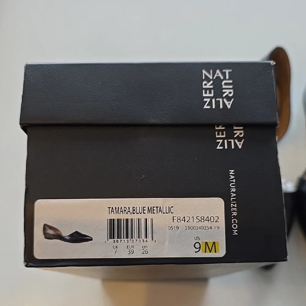Naturalizer Navy Blue Women's Flats 9M - Picture 8 of 9